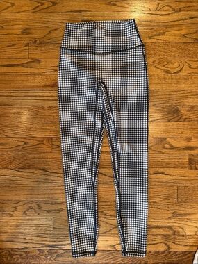 Black and White Houndstooth Active Leggings